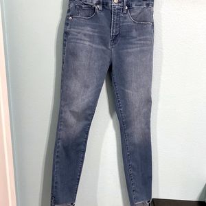 GOOD AMERICAN women’s BLUE SKINNY JEANS sz 4/27